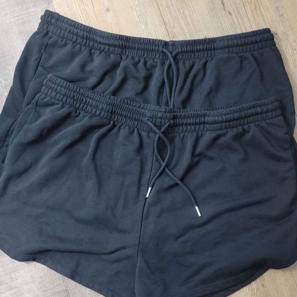 3 pairs of XXL H&M Shorts BUNDLE - 2 of the same, and 1 more differently style